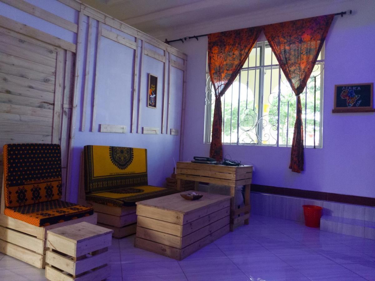 L&J Modern Backpackers Kigamboni Beach House Dar es Salaam Exterior foto